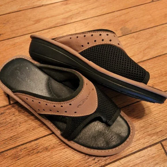 SANDALS - Picture 3 of 6